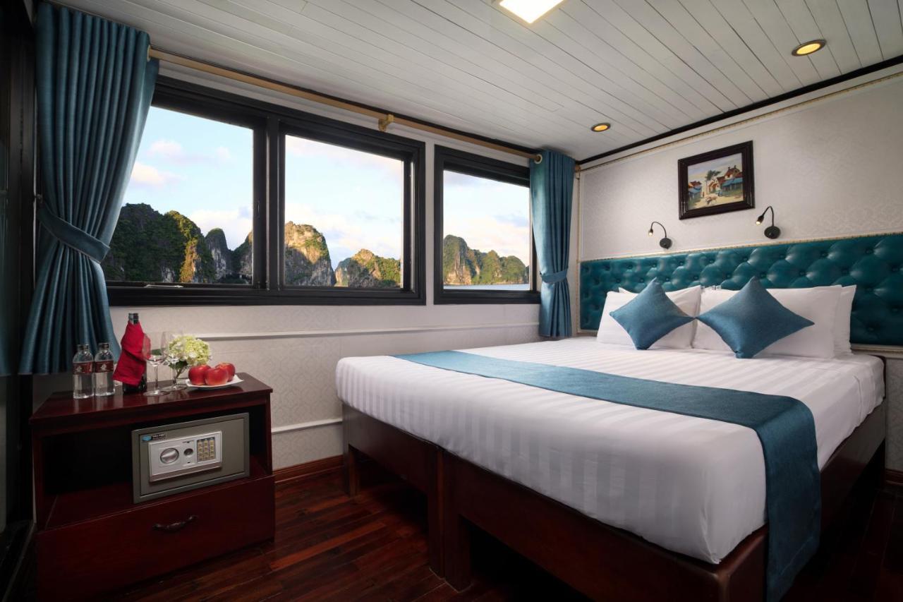 Hotel Charm Boutique Cruise Hạ Long Exterior foto